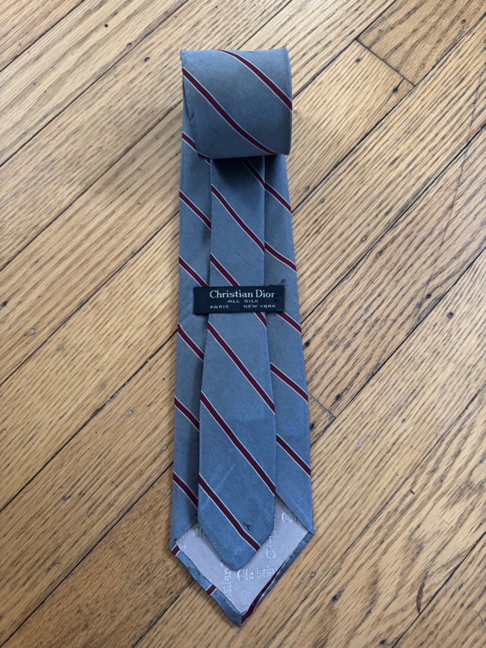 Vintage Dior Gray Tie with Burgundy Diagonal Stripes